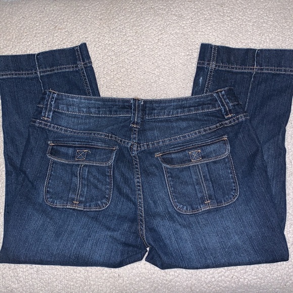 Chico’s Platinum Denim Capris — Chico’s Size 1 (M/8) — Ultimate Fit - Picture 1 of 9